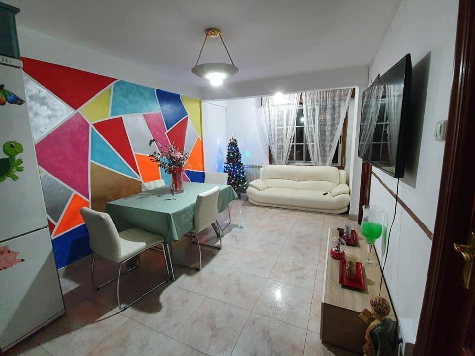 Apt Para Amigos Y Familias Βίγκο Εξωτερικό φωτογραφία